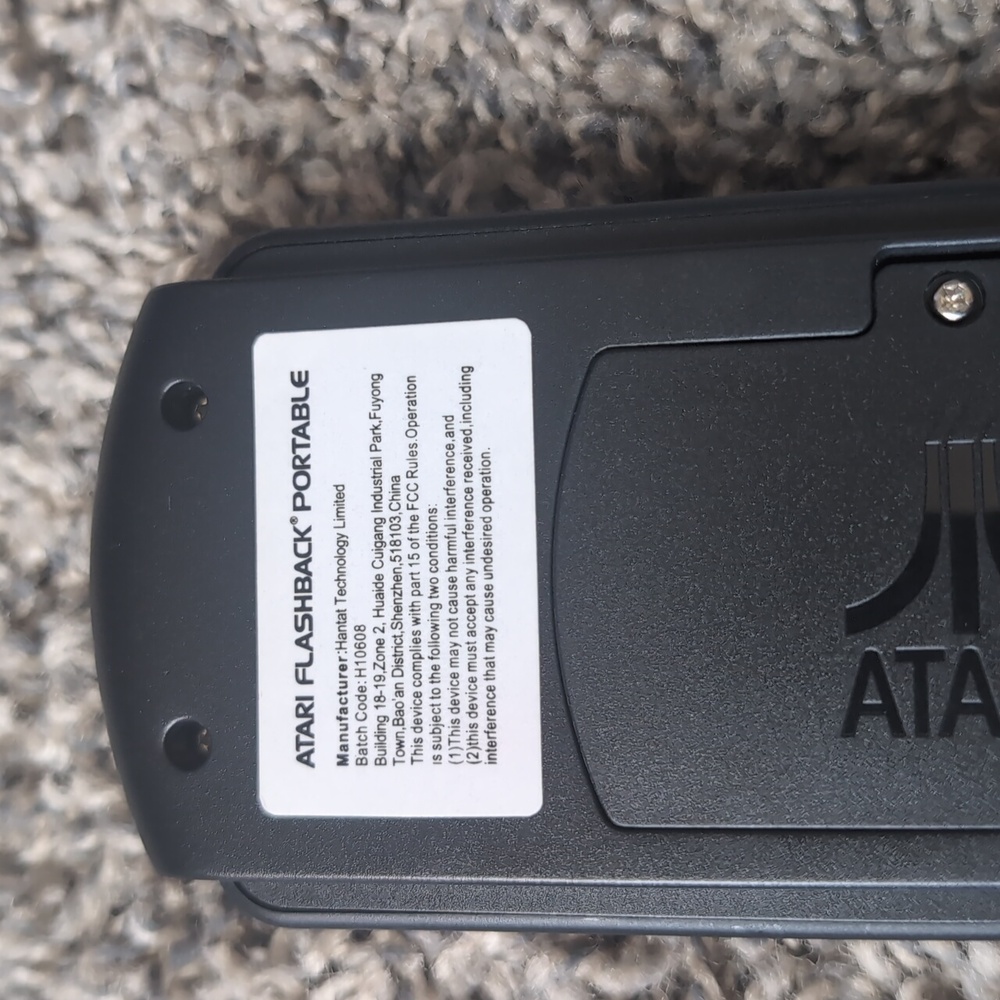 Atari Flashback Portable - Picture 2 of 2